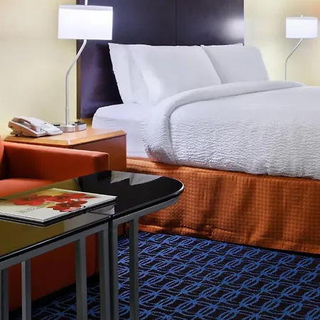 Fairfield & Arrowood Hotel 3*