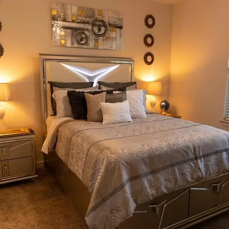 Apartment Away From Charlotte