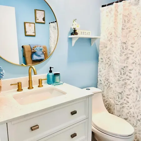 Family Retreat In Pineville Near South Park & Ballantyne Holiday home Charlotte