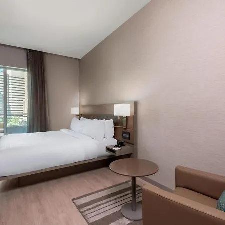 Ac By Marriott Center 3*