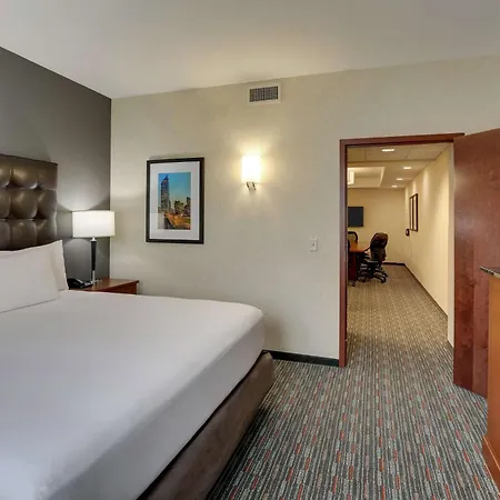 Drury & Arrowood Hotel 4*