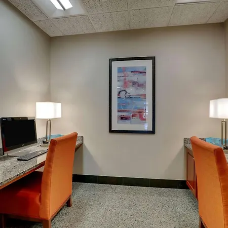 Drury & Arrowood Hotel 4*