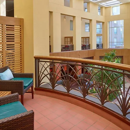 Renaissance Southpark Hotel