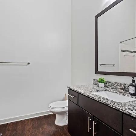 Luxurious 1br King In Midtown * Charlotte