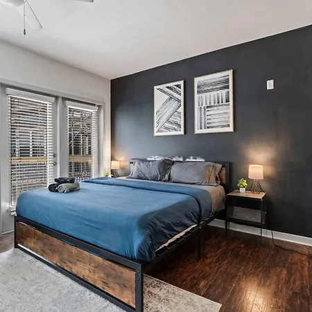 Luxurious 1br King In Midtown Apartment
