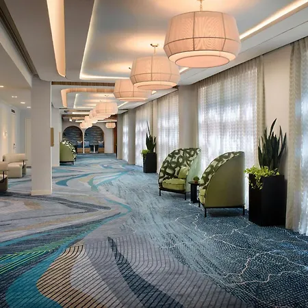 Renaissance Southpark Hotel