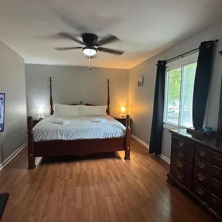 2 Bedroom Townhouse Holiday home *