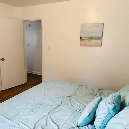 Holiday home Dukehaven Near Northlake, Uptown, Route To Airport