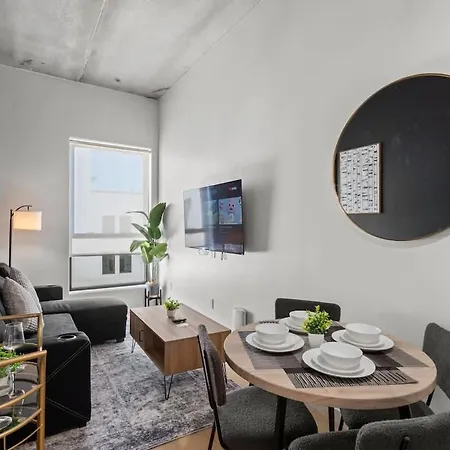 Apartment Luxe King 2br In South Charlotte