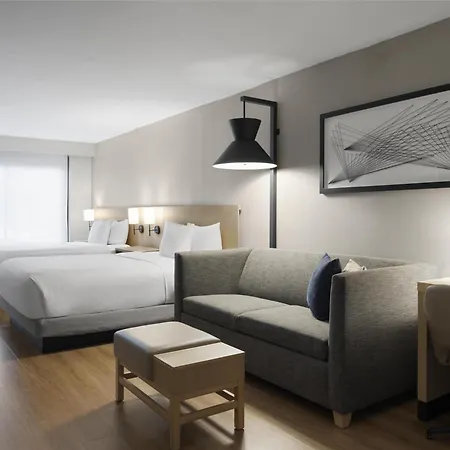 Hyatt Place Arrowood 3*