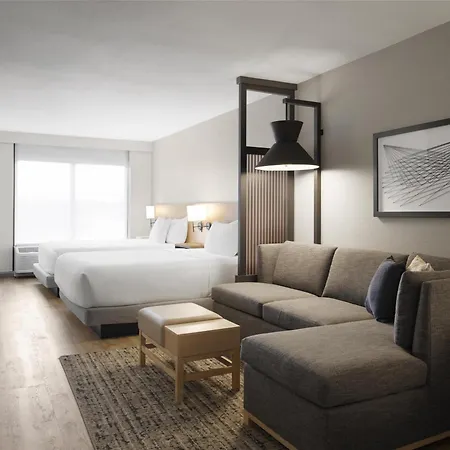 Hyatt Place Arrowood 3*