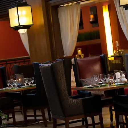 Hotel Renaissance Southpark 4*