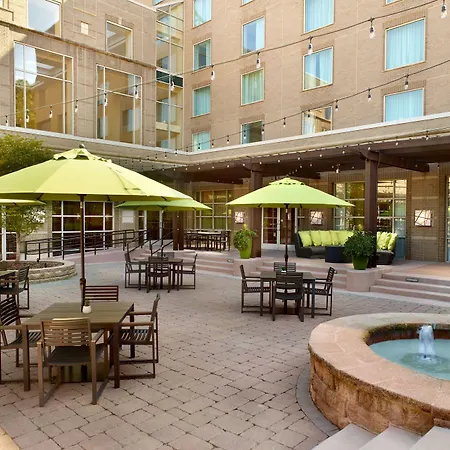 Hotel Renaissance Southpark 4*