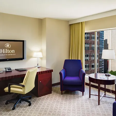 Hilton Uptown Hotel