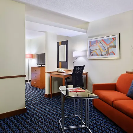 Hotel Fairfield & Arrowood Charlotte