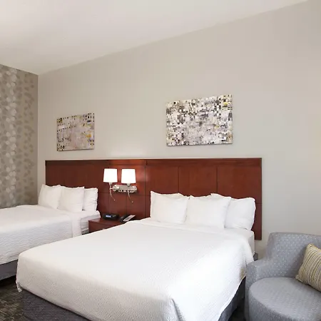 Courtyard By Marriott Ballantyne Hotel 3*