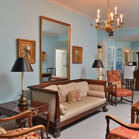 The Morehead 3* Charlotte
