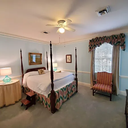The Morehead Bed & Breakfast Charlotte