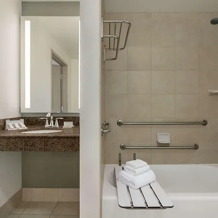 Hilton Garden Charlotte/ayrsley Hotel 3*
