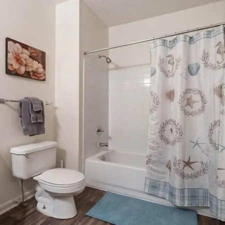 Cozy 1-br With A Seasonal Pool * Charlotte