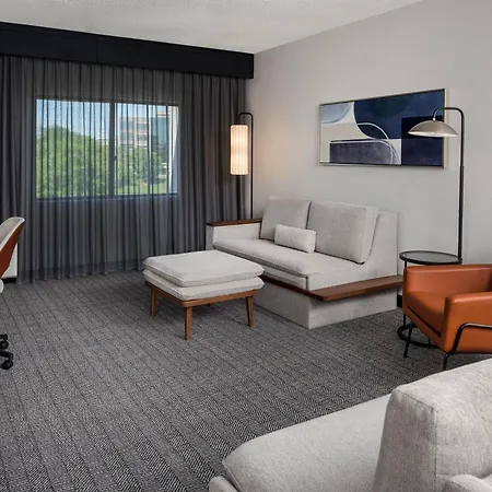 Courtyard By Marriott Ballantyne 3*