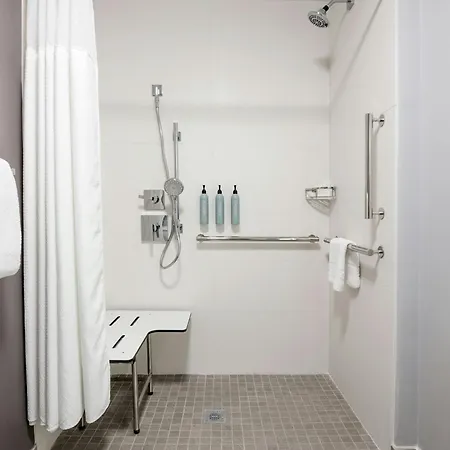 Courtyard By Marriott Ballantyne Charlotte
