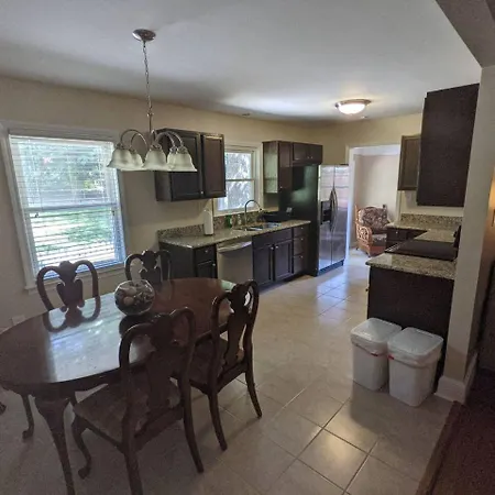 Holiday home Qc Montclaire South Charlotte