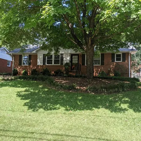 Qc Montclaire South * Charlotte