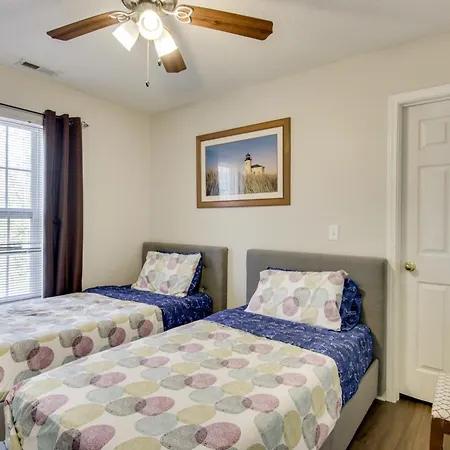 Quiet Oasis In Charlotte! Near Uncc Campus Holiday home Charlotte