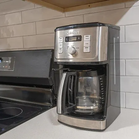 Cozy Retreat Near Uptown - Quiet Area * Charlotte