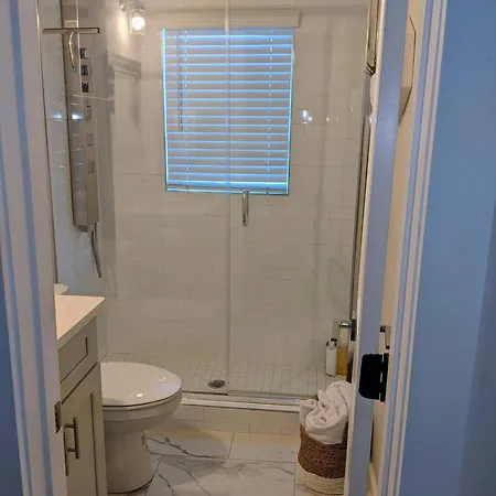 Optimist Abode 1: <7min To Noda-midwood-uptown Apartment Charlotte