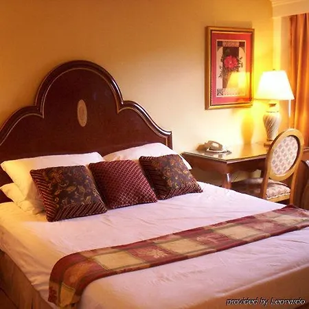Hotel Golden By Oyo
