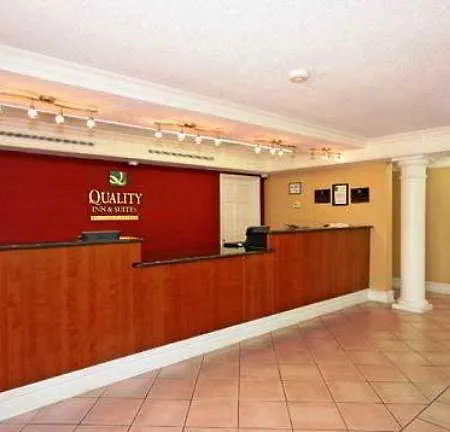 Hotel Quality & Airport