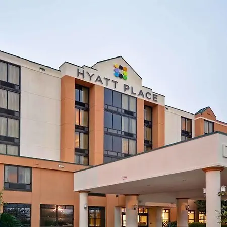 Hyatt Place Arrowood 3*