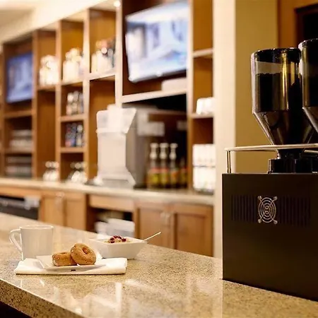 Hotel Hyatt Place Arrowood 3*