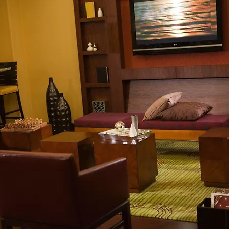 Renaissance Southpark 4*