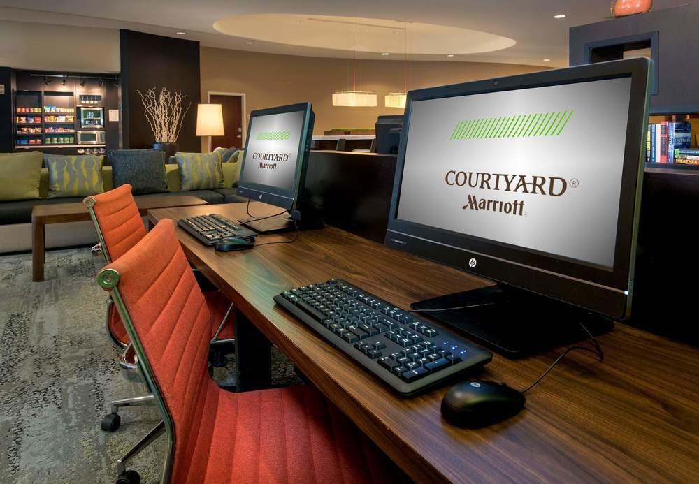 Courtyard Center Hotel Charlotte