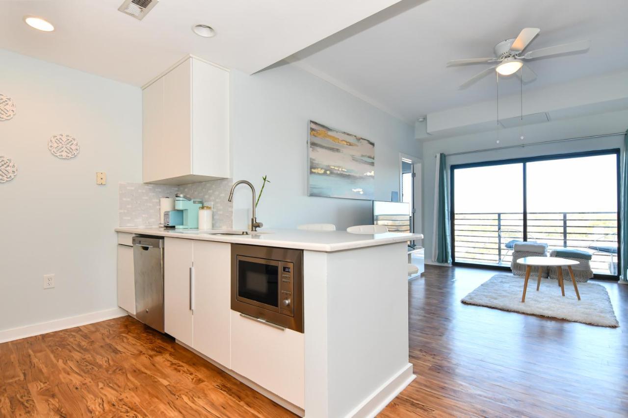 {cloud 9} Luxury 2 Bedroom In Uptown *