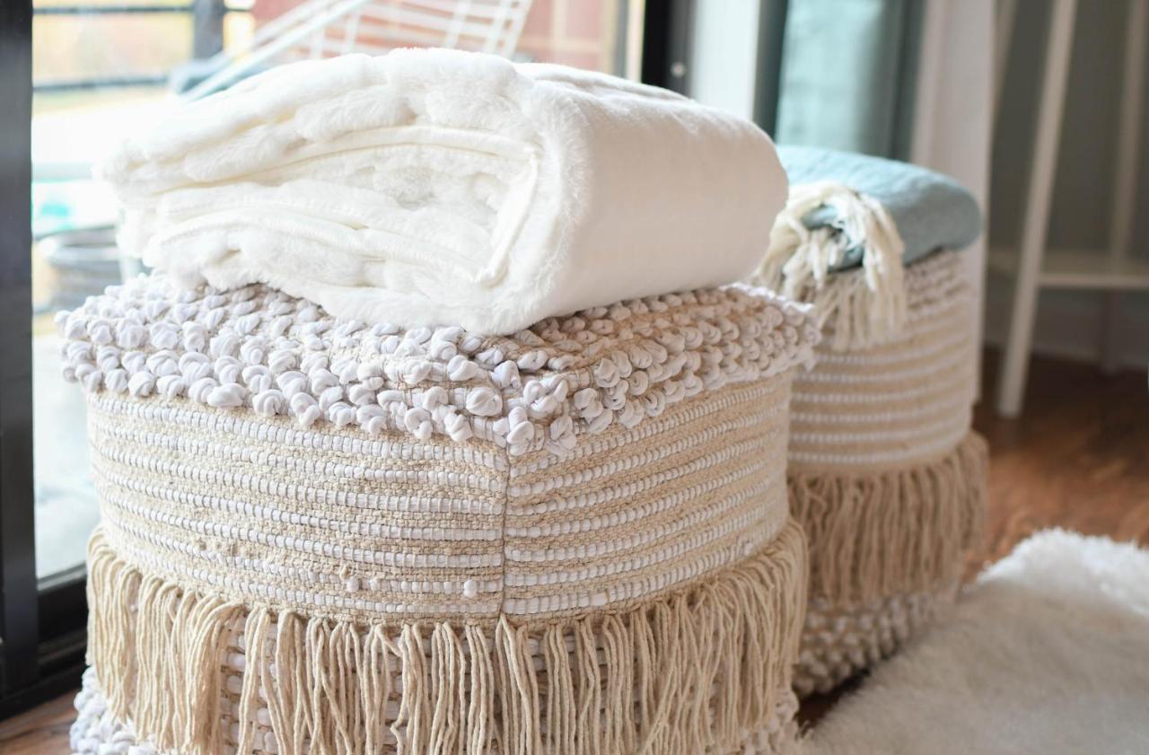 {cloud 9} Luxury 2 Bedroom In Uptown Charlotte