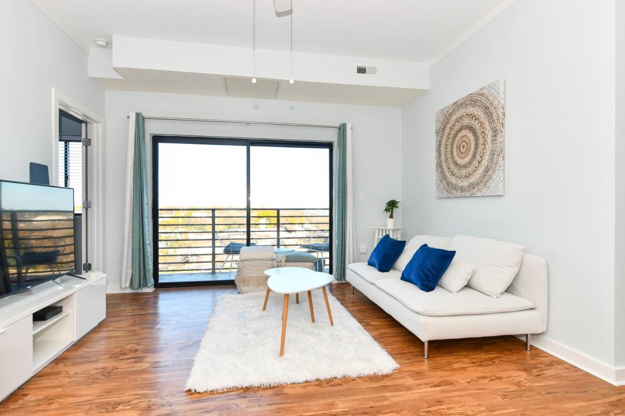{cloud 9} Luxury 2 Bedroom In Uptown