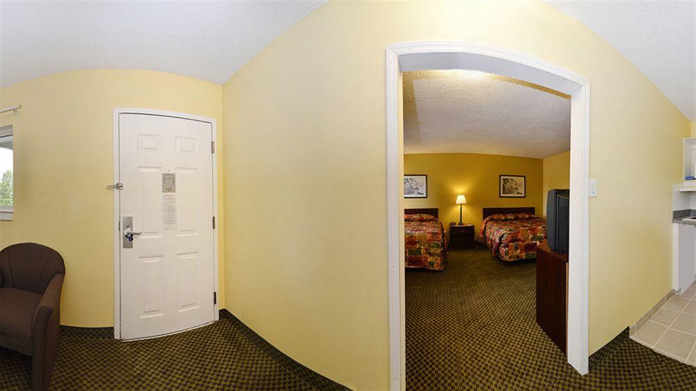 Hotel Suburban Charlotte-ballantyne Pineville