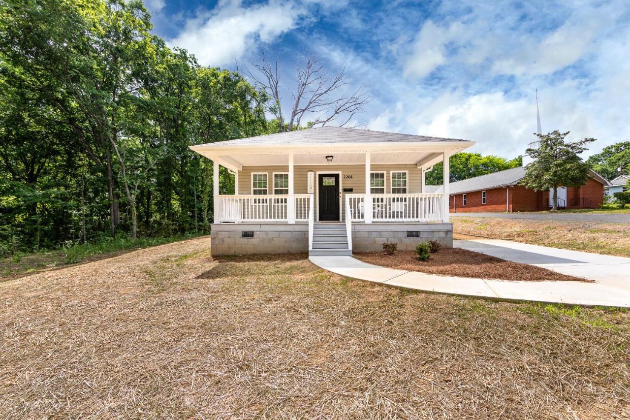 Holiday home Brandnew Spacious 4 Bedroom House Minutes To Uptown Charlotte