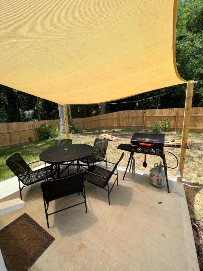 Brandnew Spacious 4 Bedroom House Minutes To Uptown Charlotte