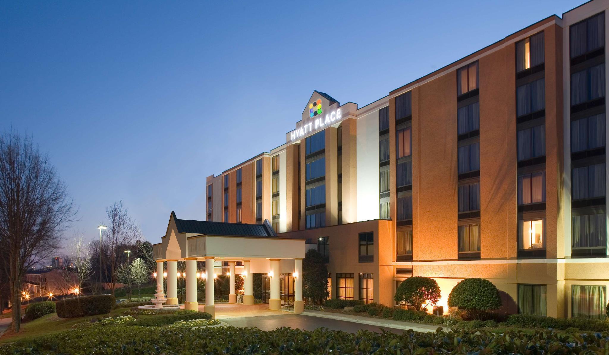 Hyatt Place Arrowood 3*