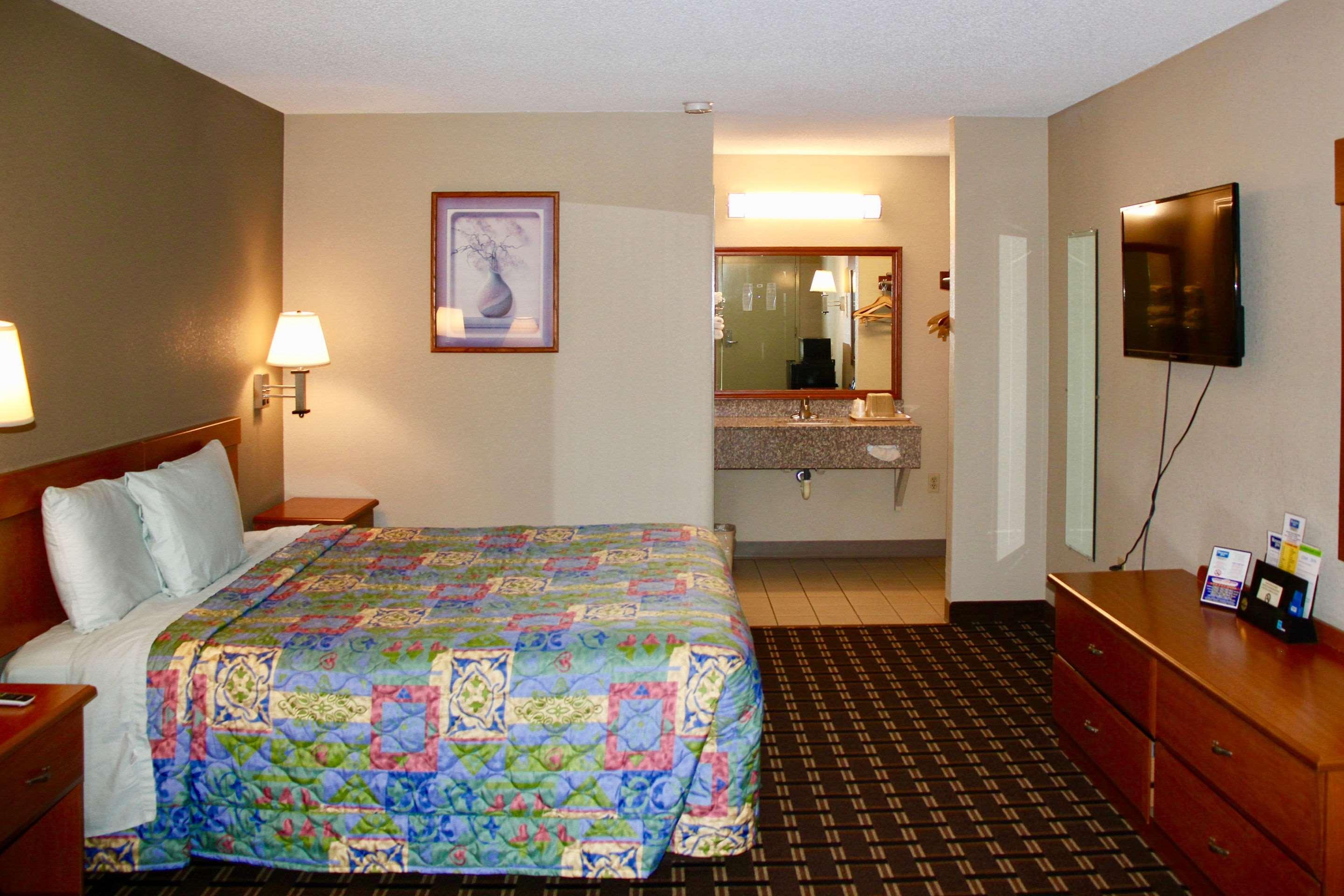 Rodeway Area Charlotte