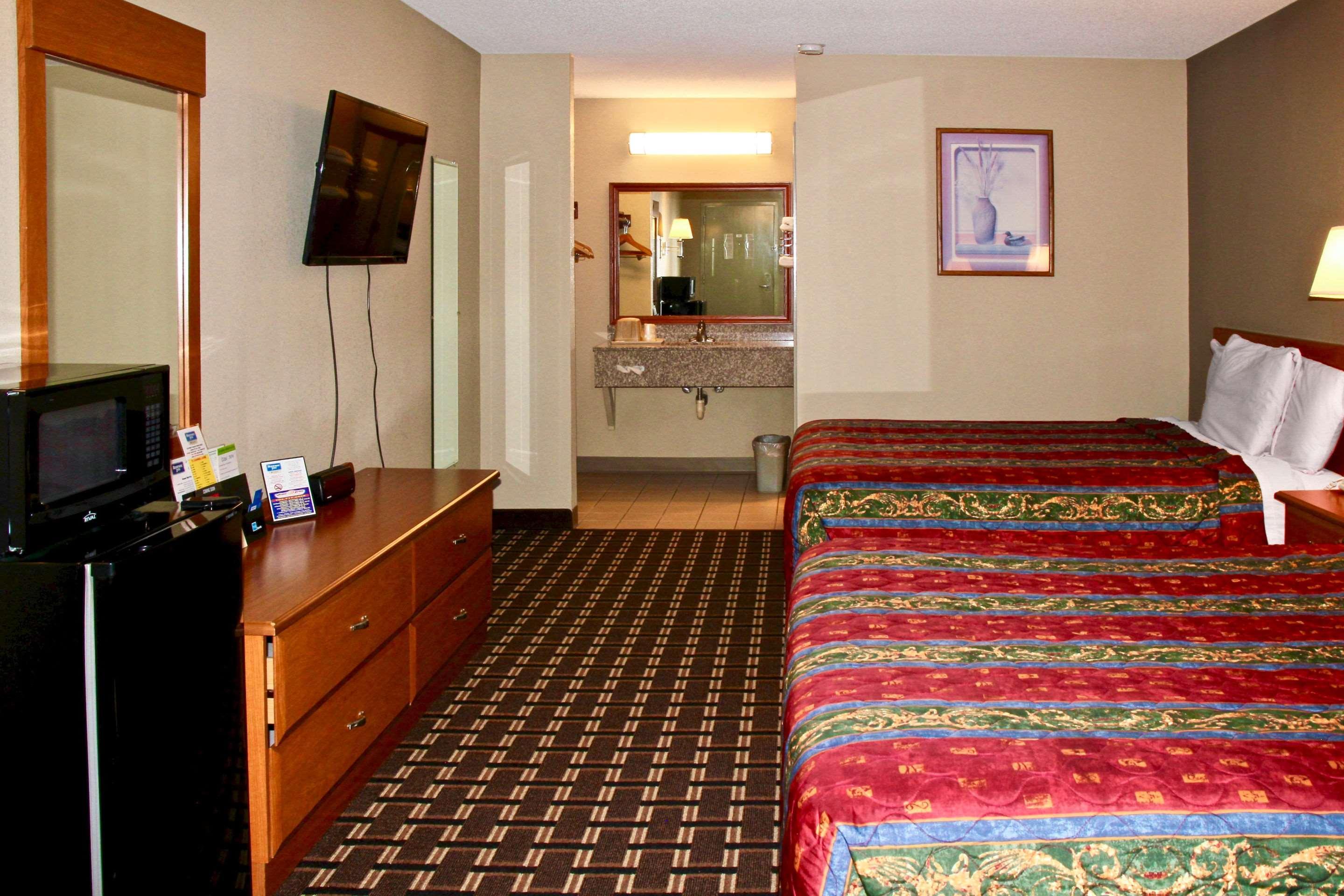 Rodeway Area 2* Charlotte