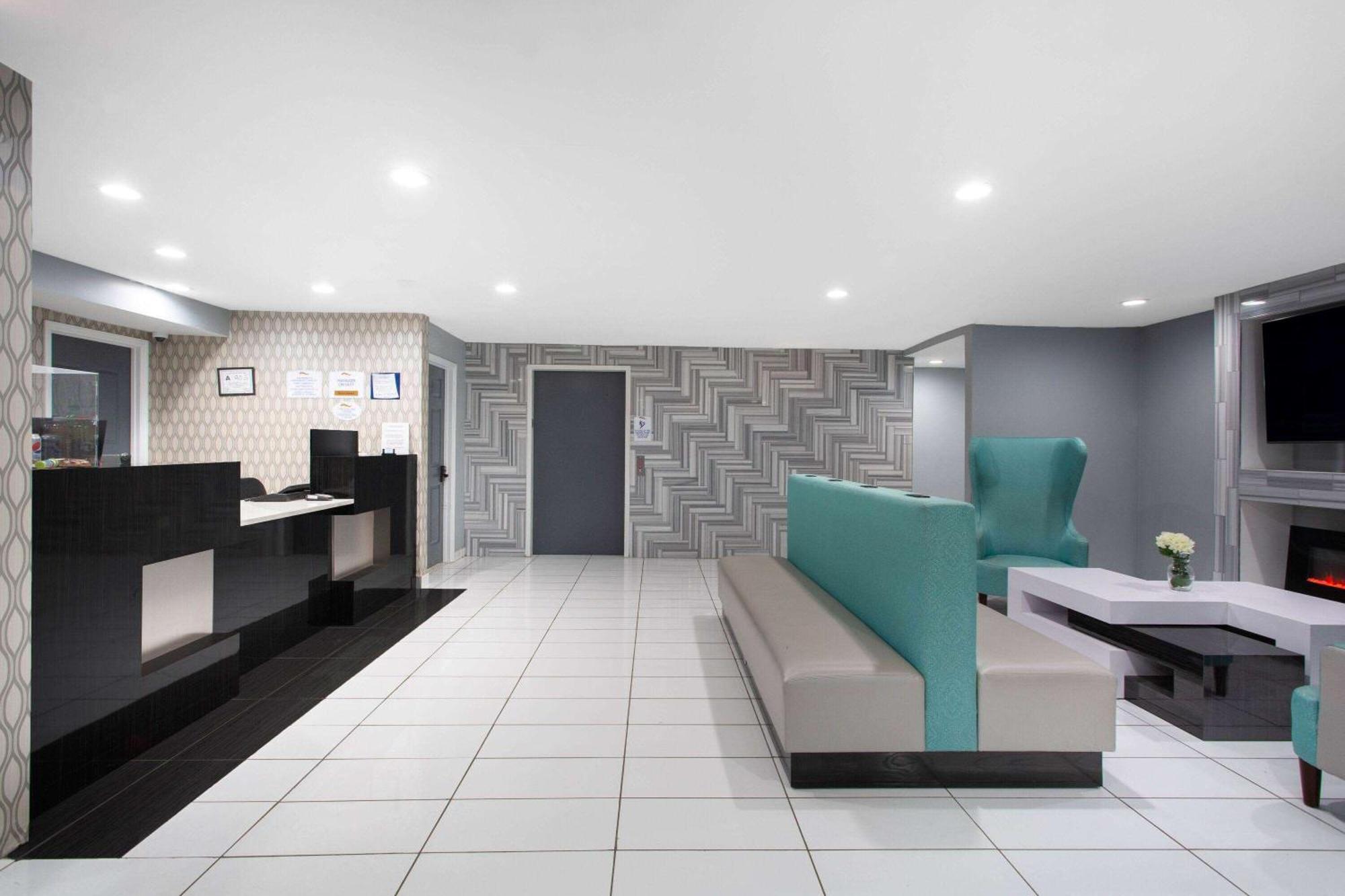 Hotel Baymont By Wyndham 2*