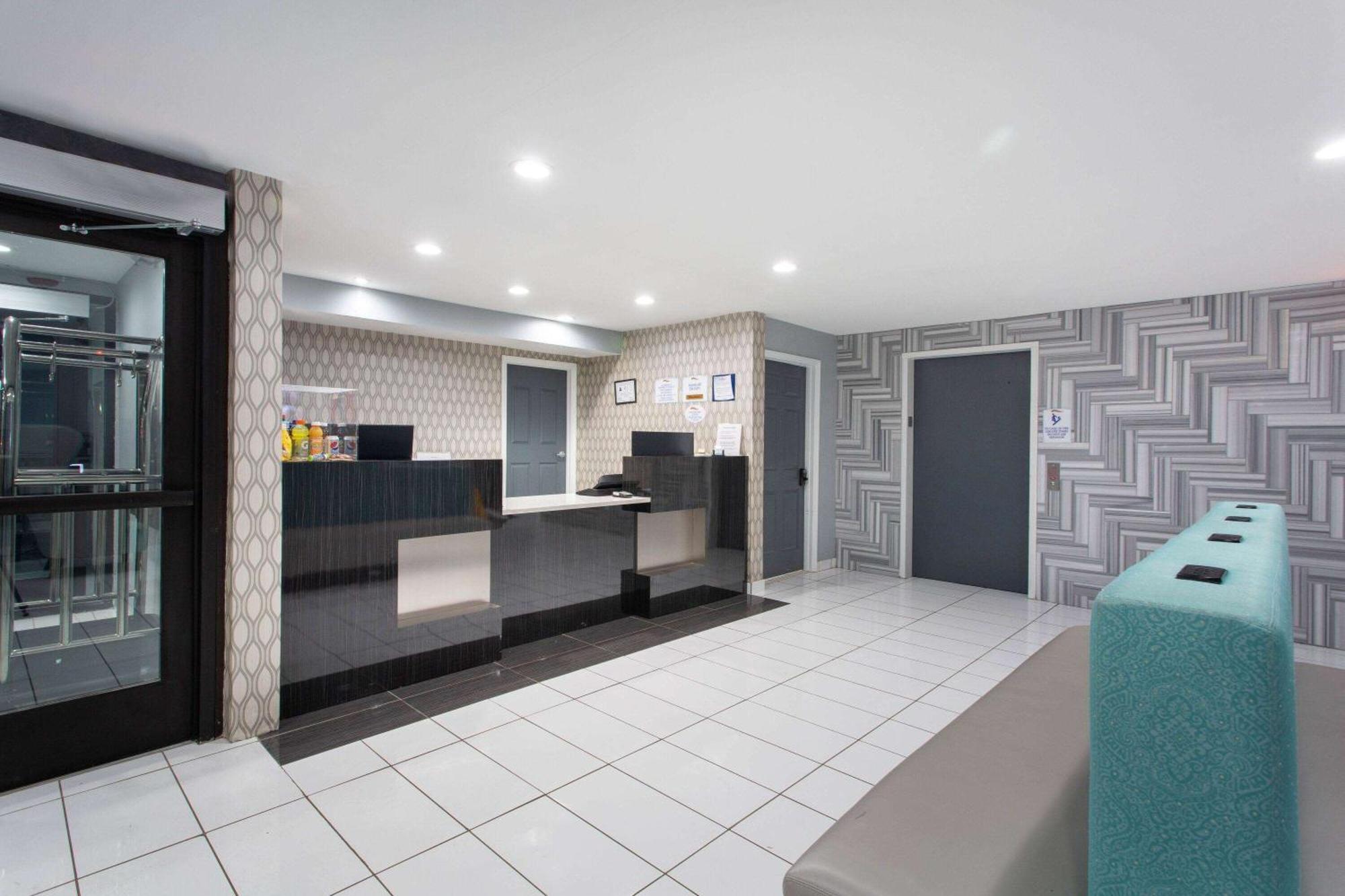 Baymont By Wyndham Hotel 2*