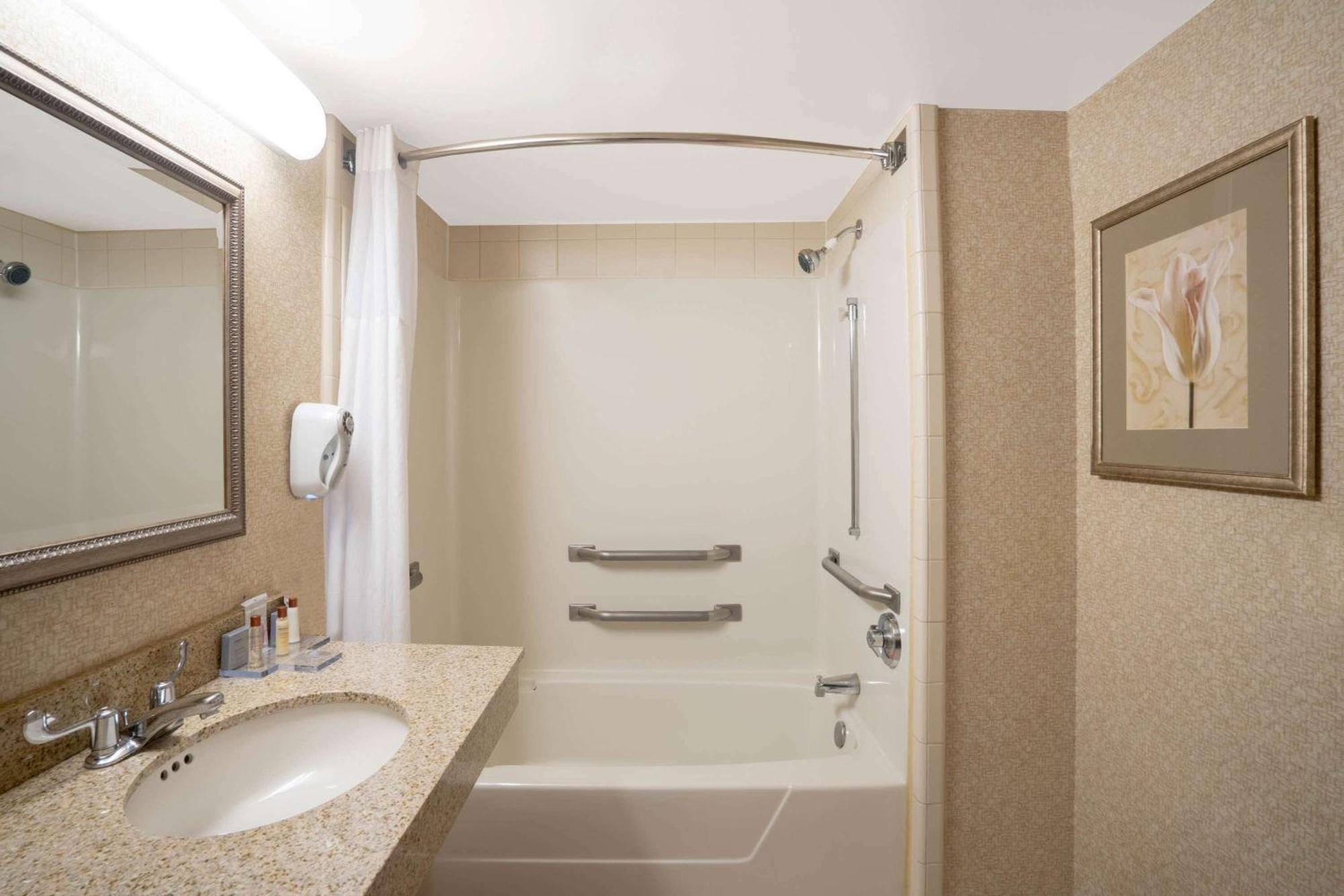 Wingate By Wyndham Airport 3* Charlotte