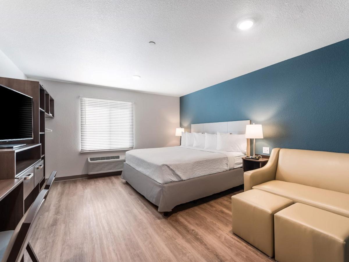 Extended America Select - - Northlake Charlotte
